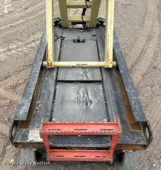 Plataforma Tijera 2020  JLG ES1932 (21)