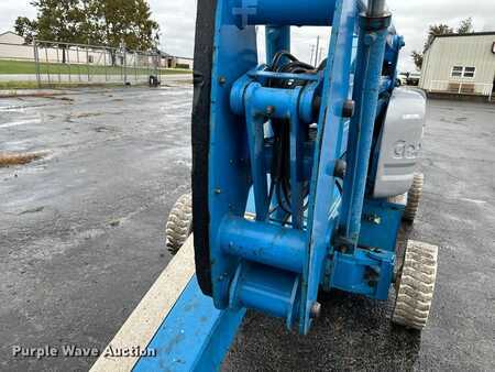 Telescopic boom lift 2001  Genie Z-45/25 (11)