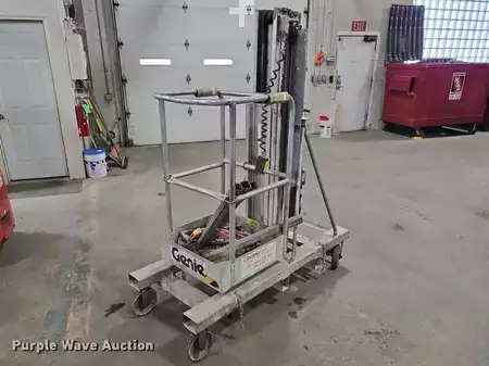 Vertical mast lift - Genie PEU-19AC (1)