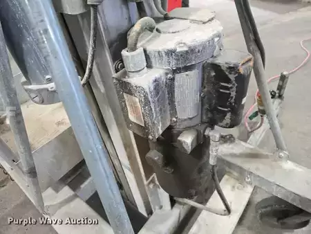 Vertical mast lift - Genie PEU-19AC (28)