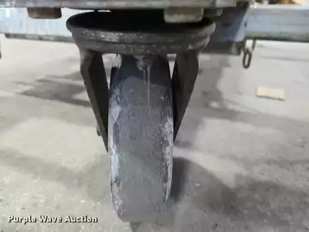 Vertical mast lift - Genie PEU-19AC (39)