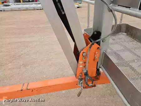Telescopic boom lift 2017  JLG T500J (13)