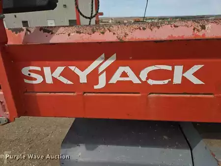 Scissor lift 2014  Skyjack SJ6826RT (17)