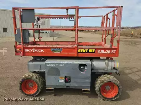 Scissor lift 2014  Skyjack SJ6826RT (8)