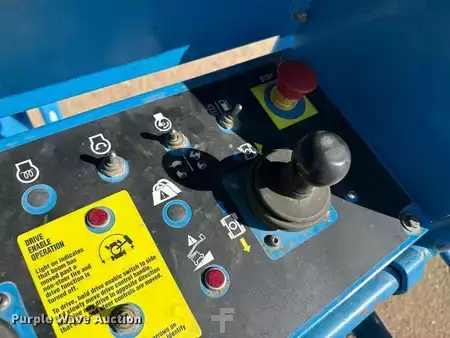 Telescopic boom lift 2008  Genie Z-45/25 (37)