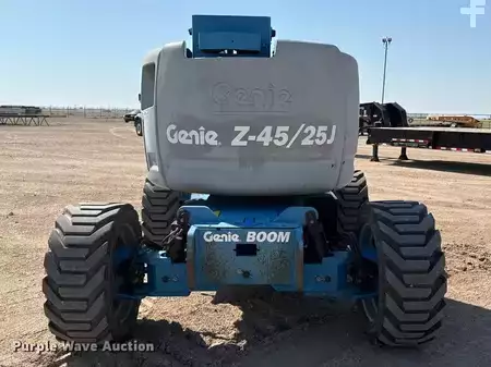 Telescopic boom lift 2008  Genie Z-45/25 (6)