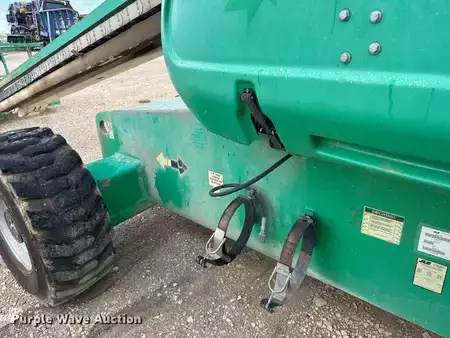 Nacelle télescopique - JLG 600S (13)