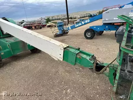 Nacelle télescopique - JLG 600S (33)