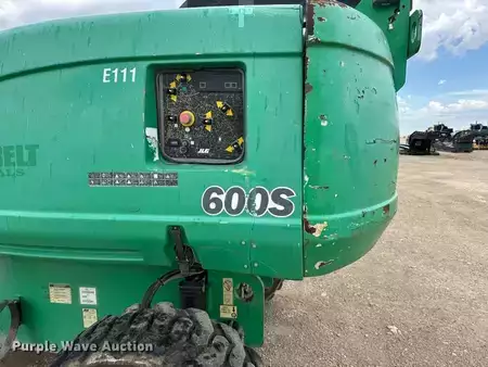 Nacelle télescopique - JLG 600S (9)