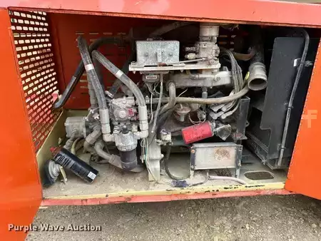 Nacelle à ciseaux - JLG 40RTS (32)