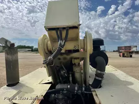 Nacelle télescopique 1999  JLG 40H (40)