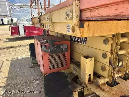 Nacelle à ciseaux - JLG 33RTS (16)