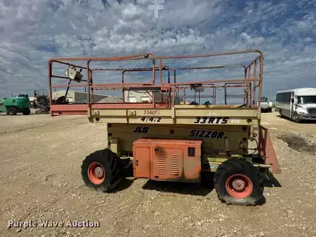 Nacelle à ciseaux - JLG 33RTS (8)
