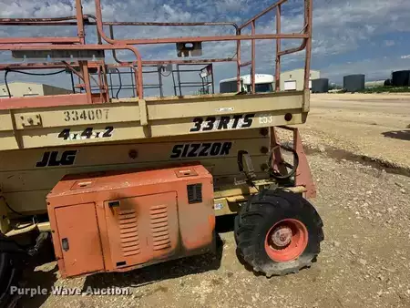Nacelle à ciseaux - JLG 33RTS (9)