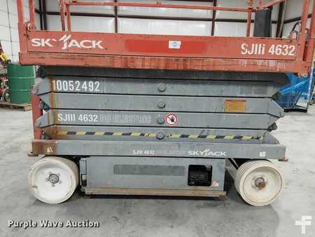 Plataforma Tijera - SkyJack SJIII 4632 (16)