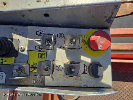 Scissor lift 2014  Skyjack SJ 6832RT (33)