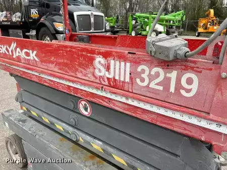 Scissor lift - Skyjack SJ III - 3219 (15)