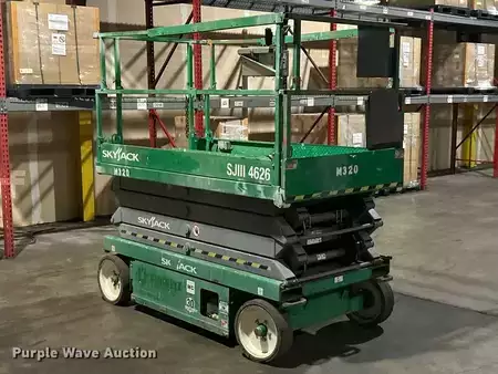 Scissor lift - Skyjack SJ 4626 (1)