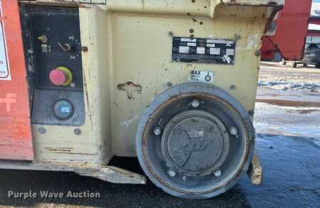 Plataforma Tijera 2016  JLG 1932RS (36)