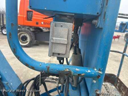 Plataforma Telescópica 2005  Genie Z-45/25J (9)