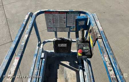 Scissor lift - Genie GS-1930 (27)