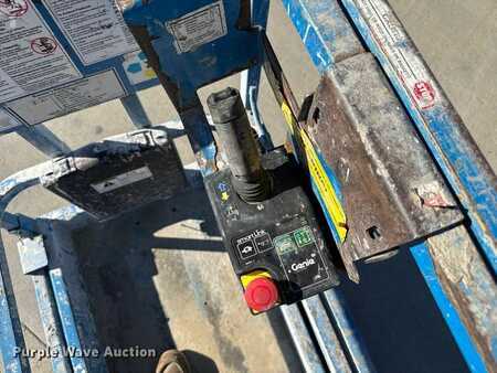 Scissor lift - Genie GS-1930 (28)