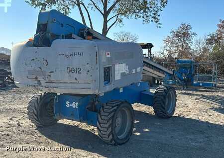 Telescopic boom lift 2007  Genie S-65 (5)