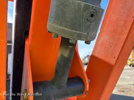 Telescopic boom lift 2011  JLG 800AJ (18)