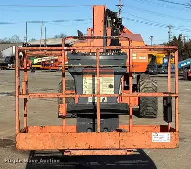 Telescopic boom lift 2011  JLG 800AJ (2)