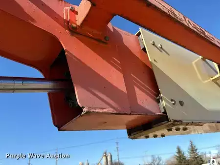 Telescopic boom lift 2011  JLG 800AJ (21)