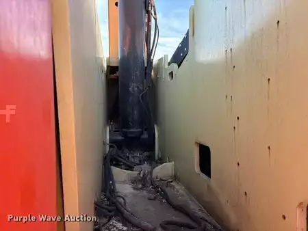 Telescopic boom lift 2011  JLG 800AJ (39)