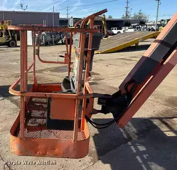 Telescopic boom lift 2011  JLG 800AJ (9)