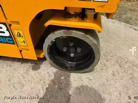 Nacelle à ciseaux 2023  JCB S1932EDRV (22)
