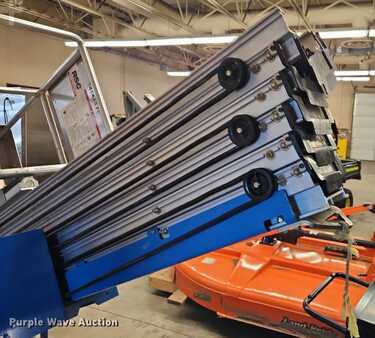 Vertical mast lift 2002  Genie AWP-40S (17)