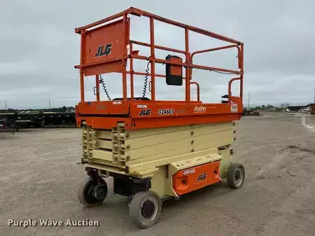 Plataforma de Tijera 2020  JLG 3246ES (1)