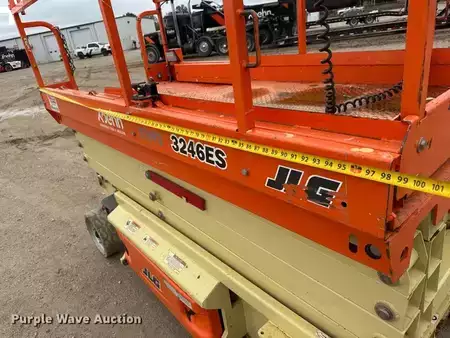 Plataforma de Tijera 2020  JLG 3246ES (14)