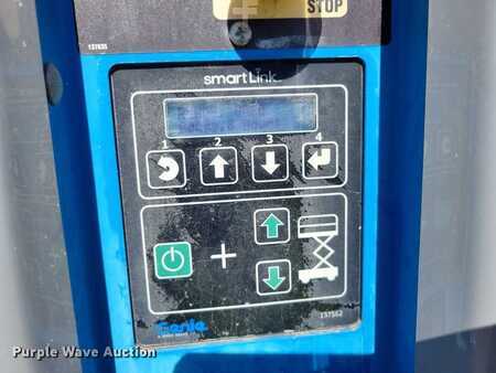 Vertical mast lift 2015  Genie GR20 (13)