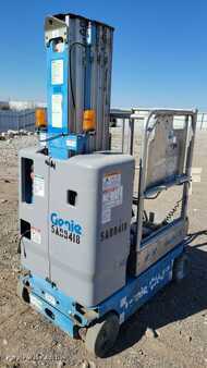 Vertical mast lift 2015  Genie GR20 (1)