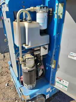 Vertical mast lift 2015  Genie GR20 (27)