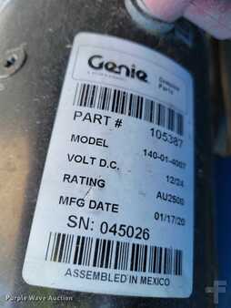 Vertical mast lift 2015  Genie GR20 (31)