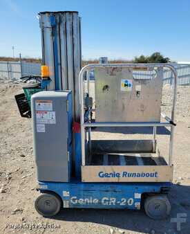 Vertical mast lift 2015  Genie GR20 (8)