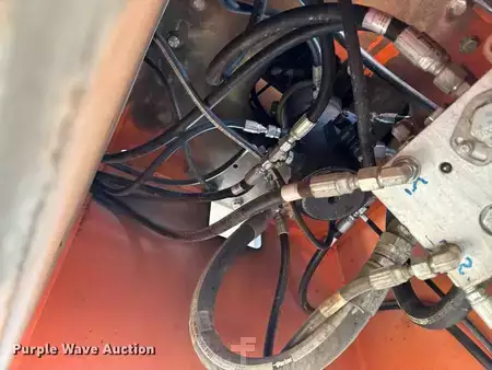 Telescopic boom lift 2013  JLG 800AJ (17)