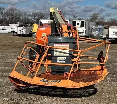Telescopic boom lift 2013  JLG 800AJ (2)