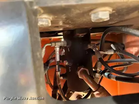 Telescopic boom lift 2013  JLG 800AJ (21)