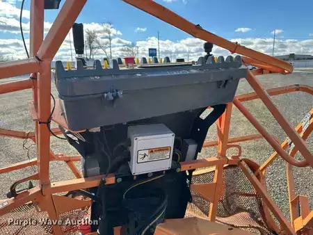 Telescopic boom lift 2013  JLG 800AJ (31)