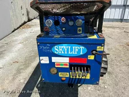 Telescopic boom lift 2014  SkyLift 53TD tracked (30)