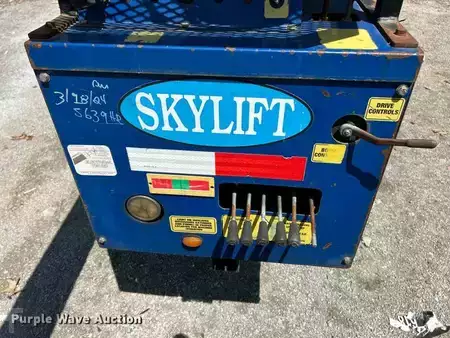 Telescopic boom lift 2014  SkyLift 53TD tracked (32)