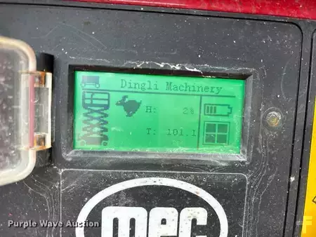 Nacelle à ciseaux 2018  MEC 1330SE (13)