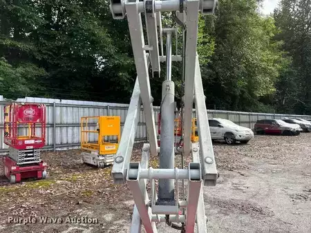Nacelle à ciseaux 2018  MEC 1330SE (17)