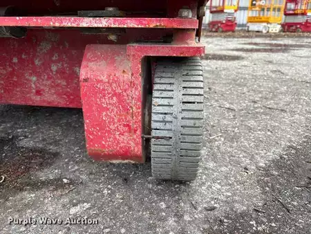 Nacelle à ciseaux 2019  MEC 1330SE (20)